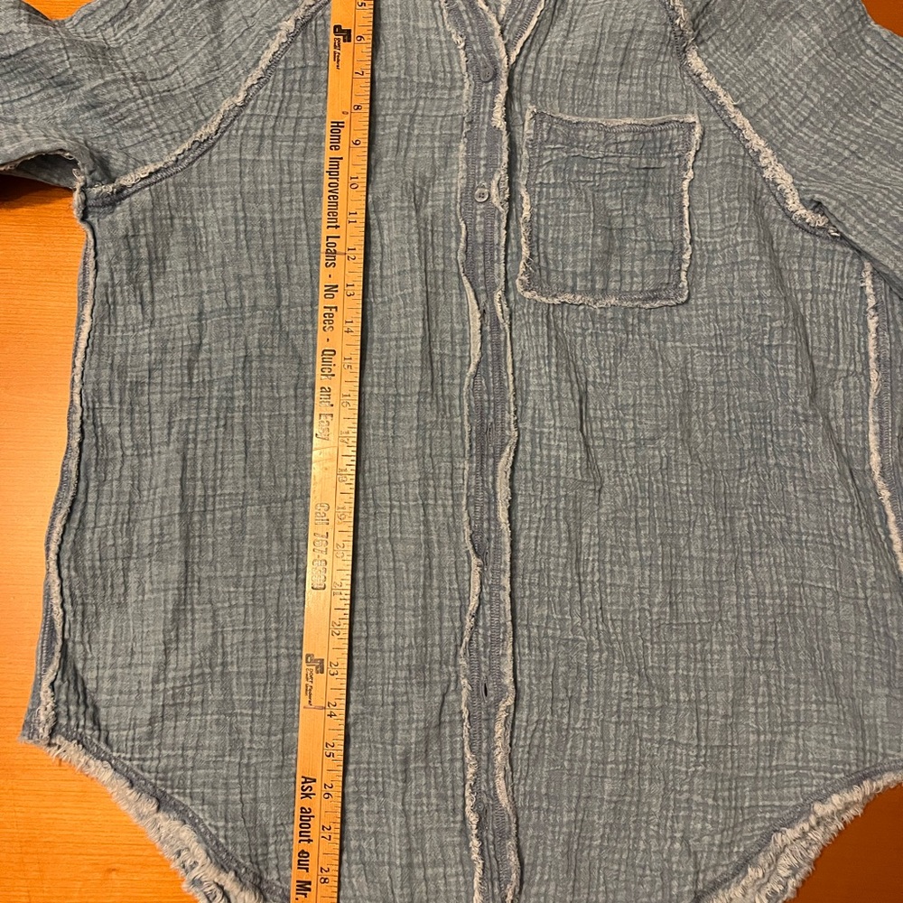 Aerie XS Light Blue Frayed Denim pool to party button shirt